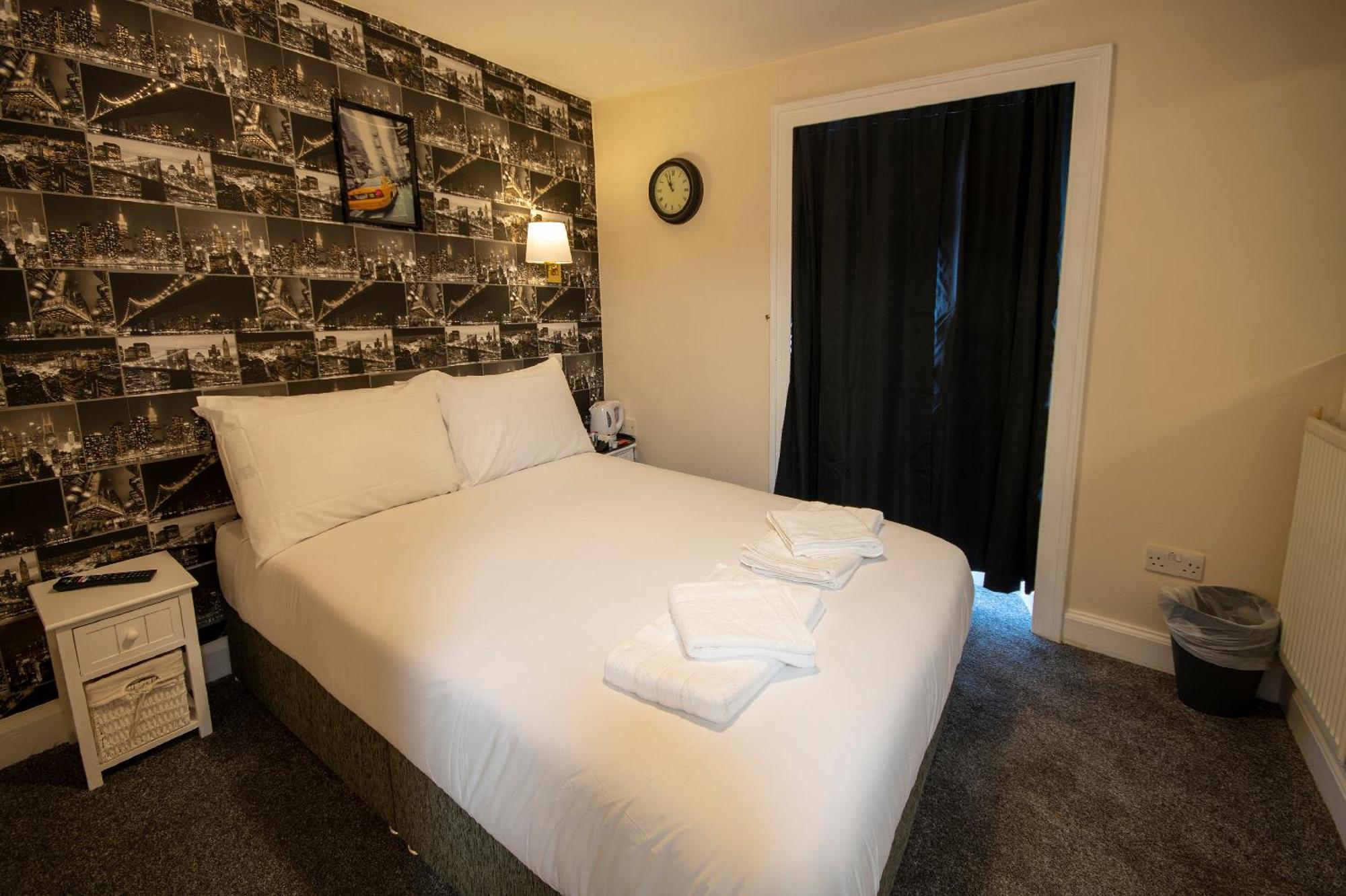 Douglas Arms Hotel Castle Douglas Room photo